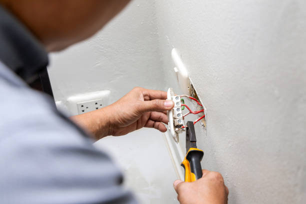 Best Industrial Electrical Services  in Pinole, CA